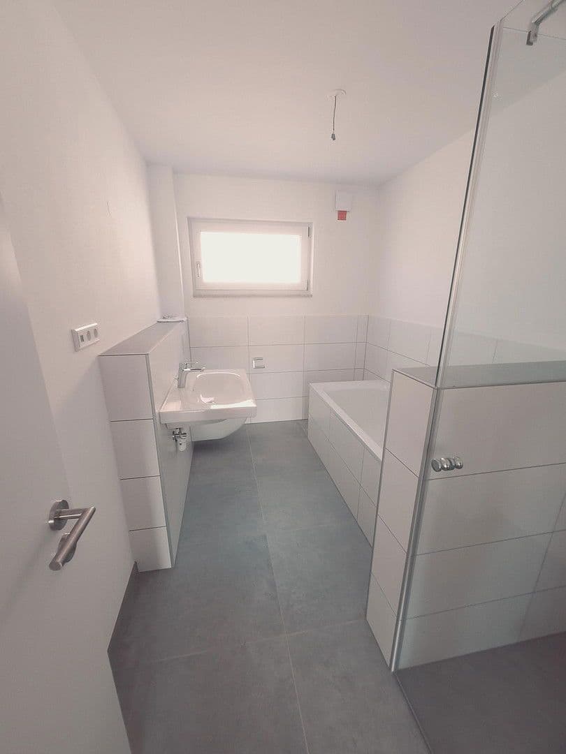 Pronájem bytu 3+1 68 m², Baar-Ebenhausen, Bavorsko Pronájem bytu 3+1 68 m², Baar-Ebenhausen, Bavorsko