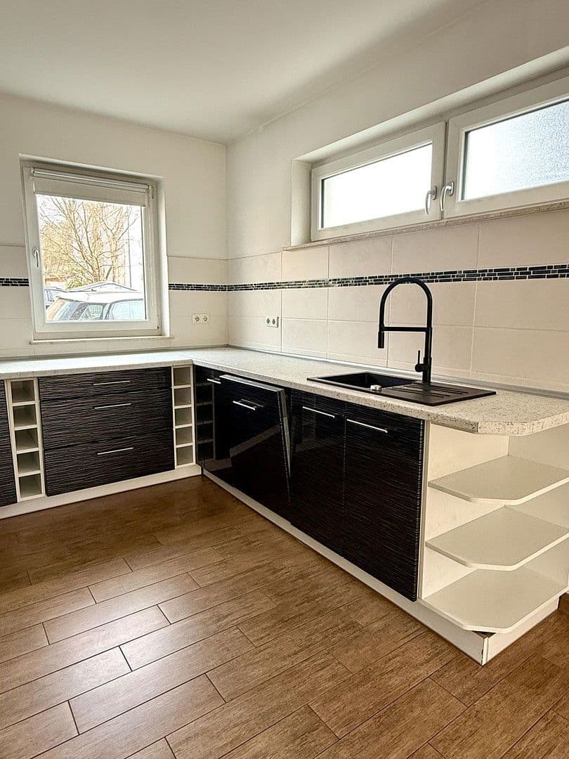 Prodej domu 175 m², pozemek 804 m², Rüdersdorf bei Berlin, Braniborsko Prodej domu 175 m², pozemek 804 m², Rüdersdorf bei Berlin, Braniborsko