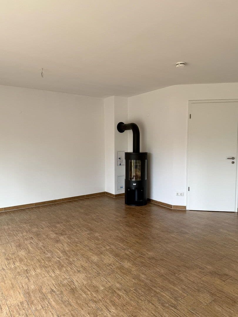 Prodej domu 175 m², pozemek 840 m², Rüdersdorf bei Berlin, Braniborsko Prodej domu 175 m², pozemek 840 m², Rüdersdorf bei Berlin, Braniborsko