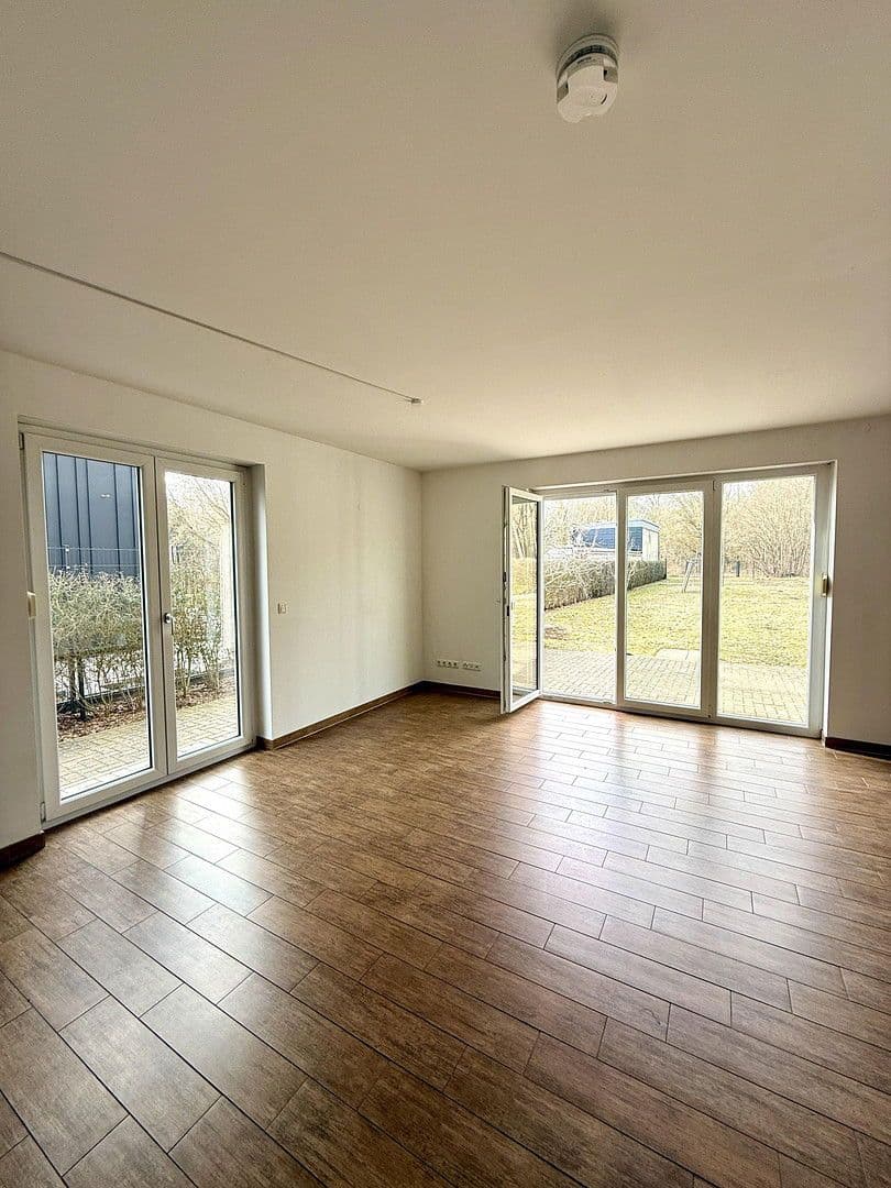 Prodej domu 175 m², pozemek 840 m², Rüdersdorf bei Berlin, Braniborsko Prodej domu 175 m², pozemek 840 m², Rüdersdorf bei Berlin, Braniborsko