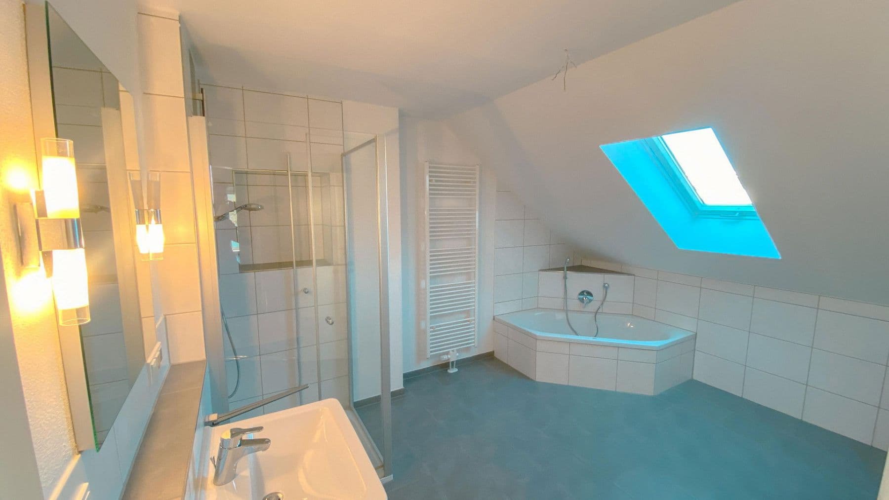 Pronájem bytu 3+1 94 m², Passau-Grubweg, Bavorsko Pronájem bytu 3+1 94 m², Passau-Grubweg, Bavorsko