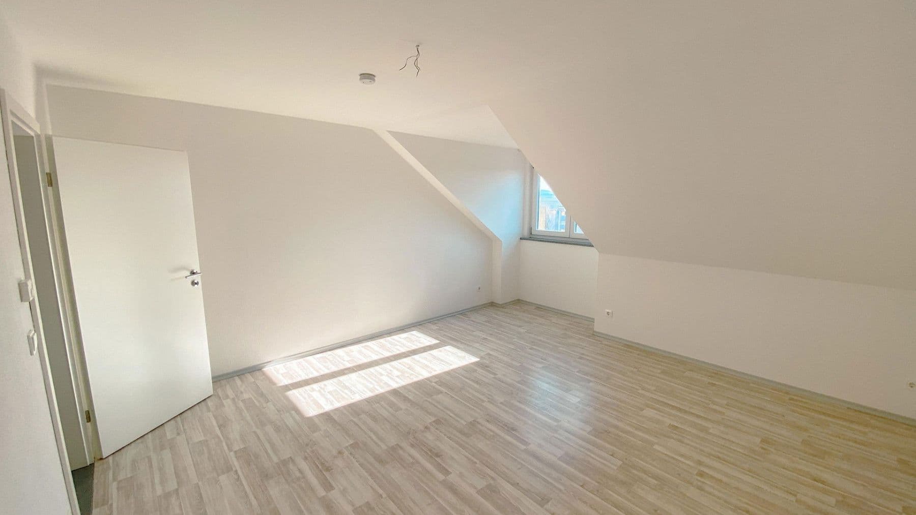 Pronájem bytu 3+1 94 m², Passau-Grubweg, Bavorsko Pronájem bytu 3+1 94 m², Passau-Grubweg, Bavorsko