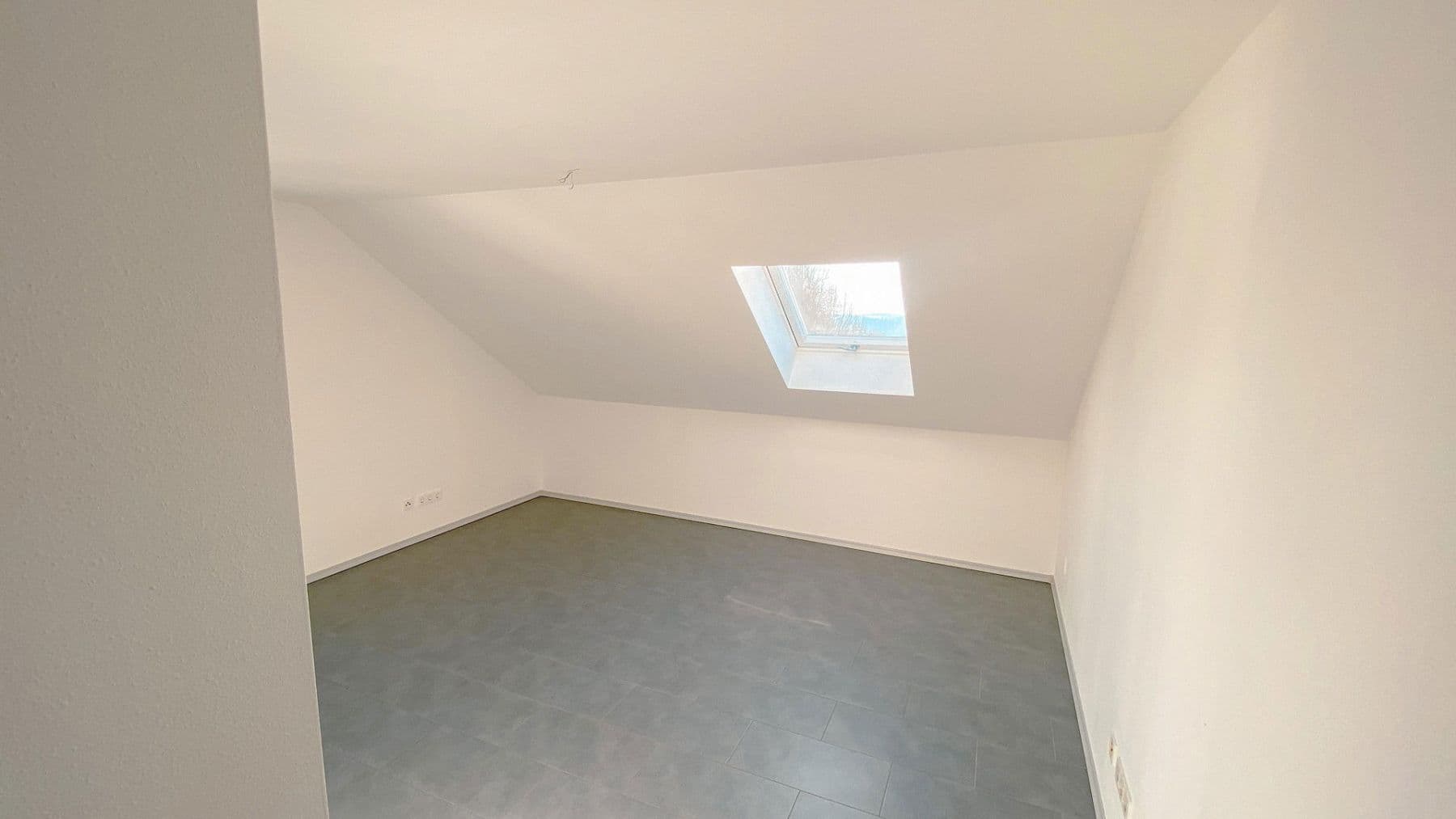 Pronájem bytu 3+1 94 m², Passau-Grubweg, Bavorsko Pronájem bytu 3+1 94 m², Passau-Grubweg, Bavorsko