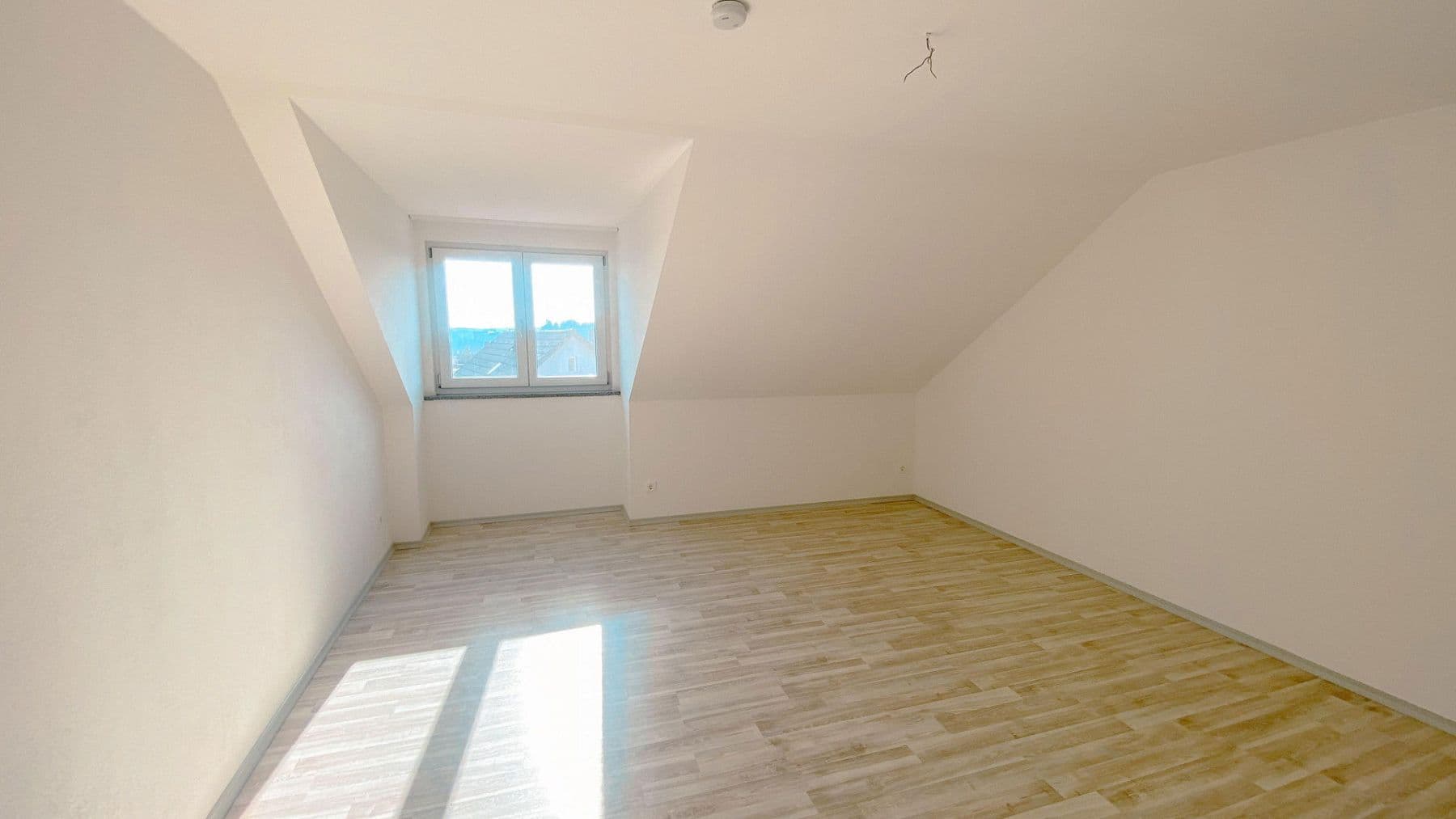 Pronájem bytu 3+1 94 m², Passau-Grubweg, Bavorsko Pronájem bytu 3+1 94 m², Passau-Grubweg, Bavorsko