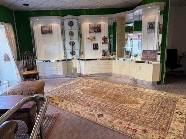 Prodej domu 325 m², pozemek 480 m², Dammstrasse 39, Möckern, Sasko-Anhaltsko Prodej domu 325 m², pozemek 480 m², Dammstrasse 39, Möckern, Sasko-Anhaltsko