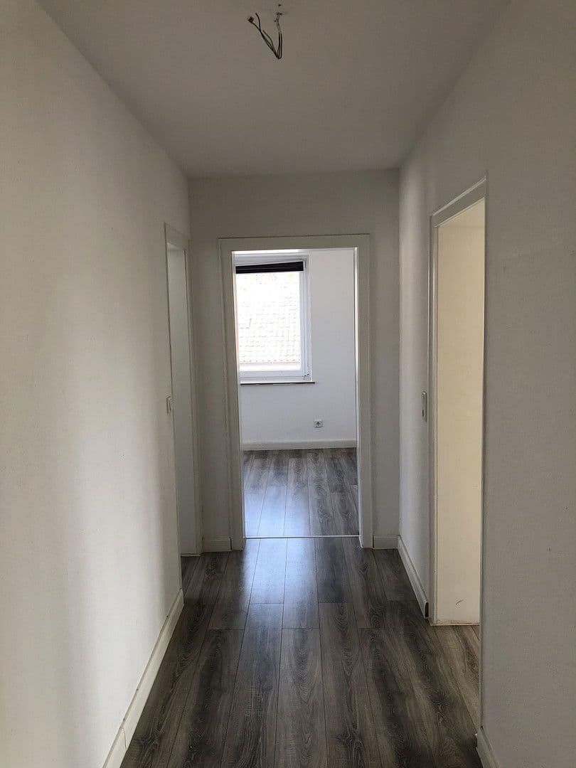 Pronájem bytu 3+1 76 m², Kanalstraße 5, Bremerhaven, Bremen Pronájem bytu 3+1 76 m², Kanalstraße 5, Bremerhaven, Bremen