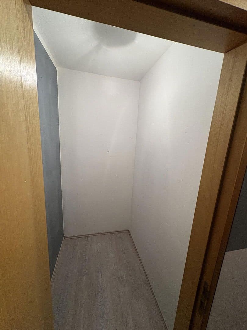 Prodej bytu 3+kk 88 m², Otto-Schmitt-Groß-Str. 4, Bad Dürkheim, Porýní-Falc Prodej bytu 3+kk 88 m², Otto-Schmitt-Groß-Str. 4, Bad Dürkheim, Porýní-Falc