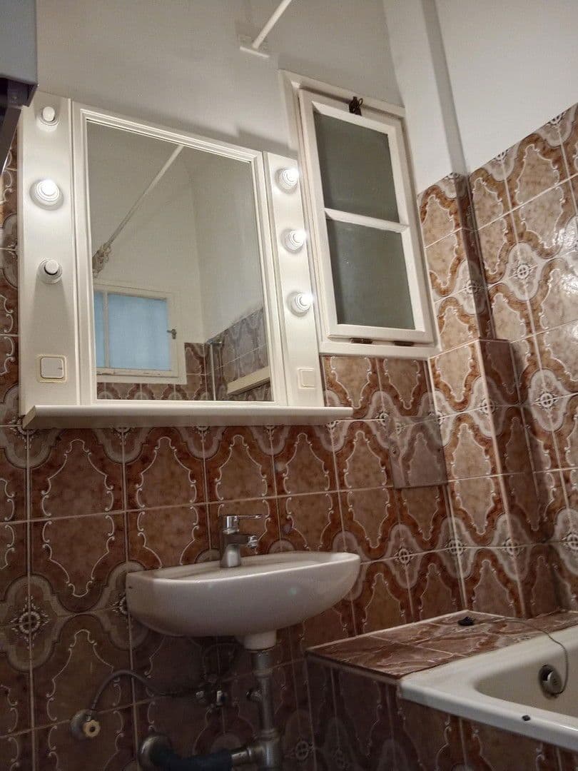 Prodej bytu 2+1 65 m², Erlachgasse 99/Laxenburgerstr.38, Wien, Wien Prodej bytu 2+1 65 m², Erlachgasse 99/Laxenburgerstr.38, Wien, Wien