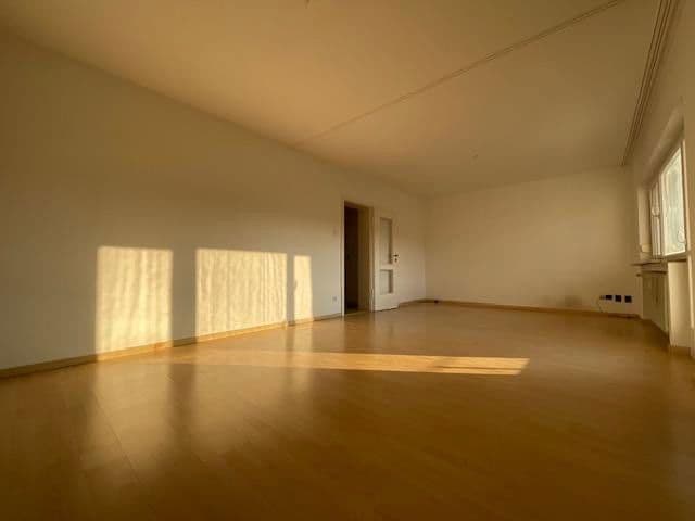 Prodej bytu 2+1 69 m², Stuttgart, Bádensko-Württembersko Prodej bytu 2+1 69 m², Stuttgart, Bádensko-Württembersko