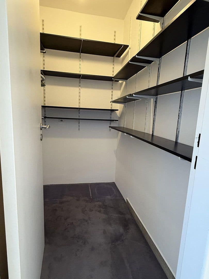 Prodej bytu 2+1 69 m², Stuttgart, Bádensko-Württembersko Prodej bytu 2+1 69 m², Stuttgart, Bádensko-Württembersko