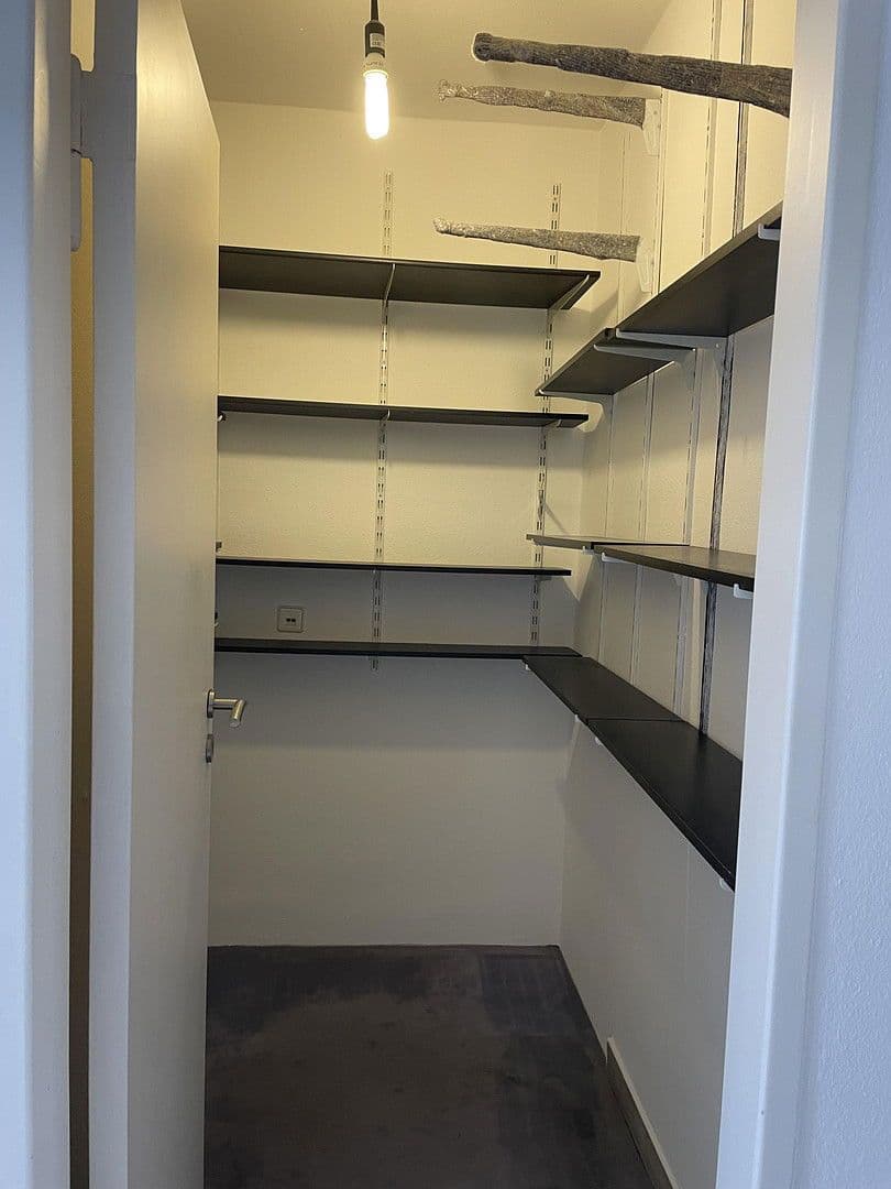 Prodej bytu 2+1 69 m², Stuttgart, Bádensko-Württembersko Prodej bytu 2+1 69 m², Stuttgart, Bádensko-Württembersko