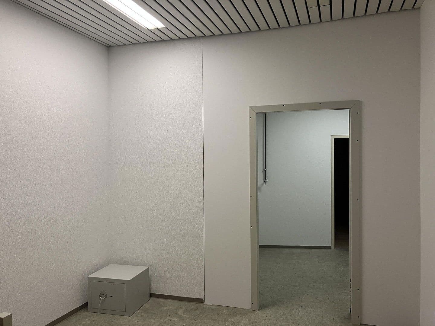 Prodej nebytového prostoru 124 m², Hohenheimer Straße 11, Leinfelden-Echterdingen, Bádensko-Württembersko Prodej nebytového prostoru 124 m², Hohenheimer Straße 11, Leinfelden-Echterdingen, Bádensko-Württembersko