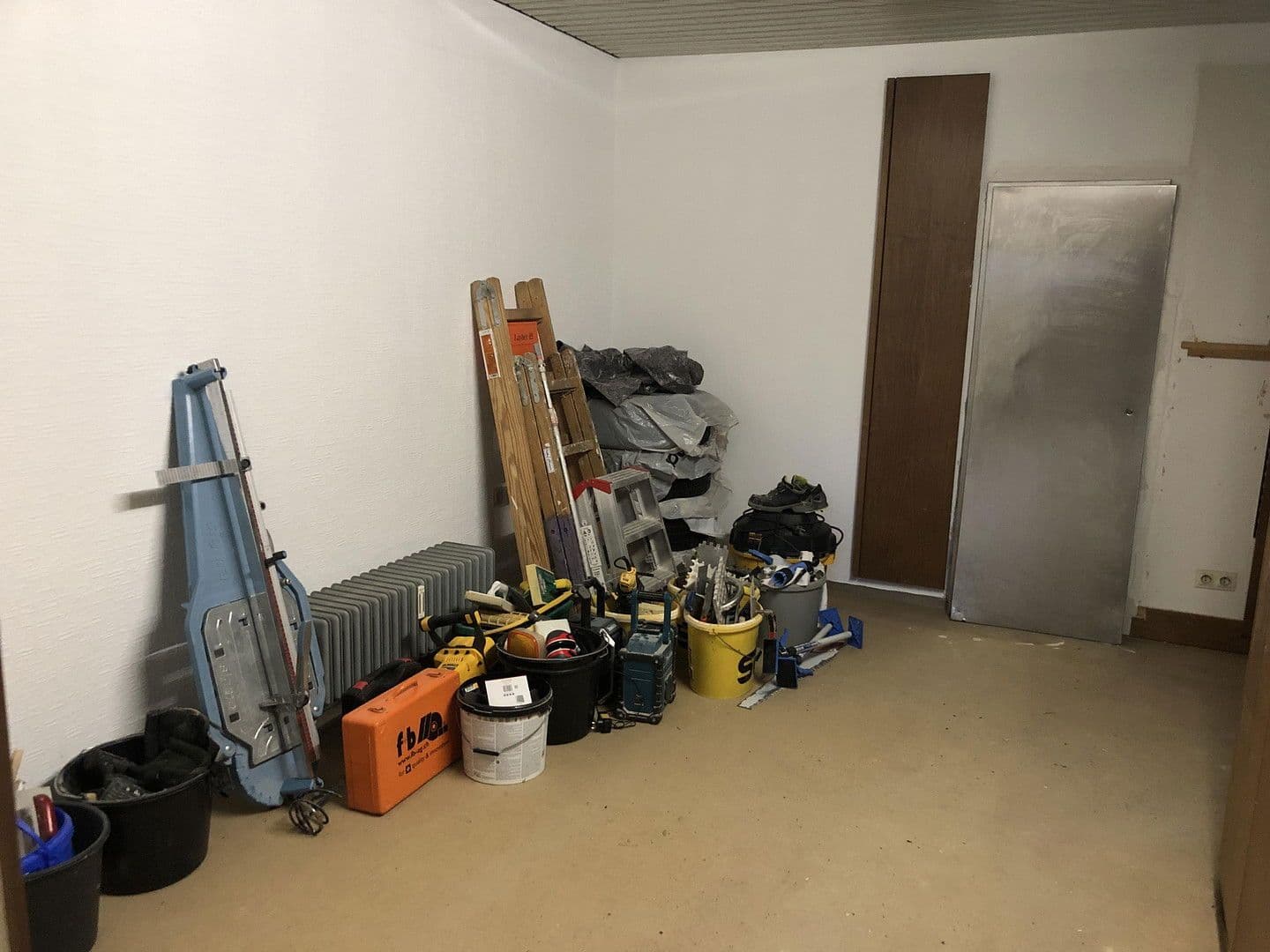 Prodej nebytového prostoru 124 m², Hohenheimer Straße 11, Leinfelden-Echterdingen, Bádensko-Württembersko Prodej nebytového prostoru 124 m², Hohenheimer Straße 11, Leinfelden-Echterdingen, Bádensko-Württembersko