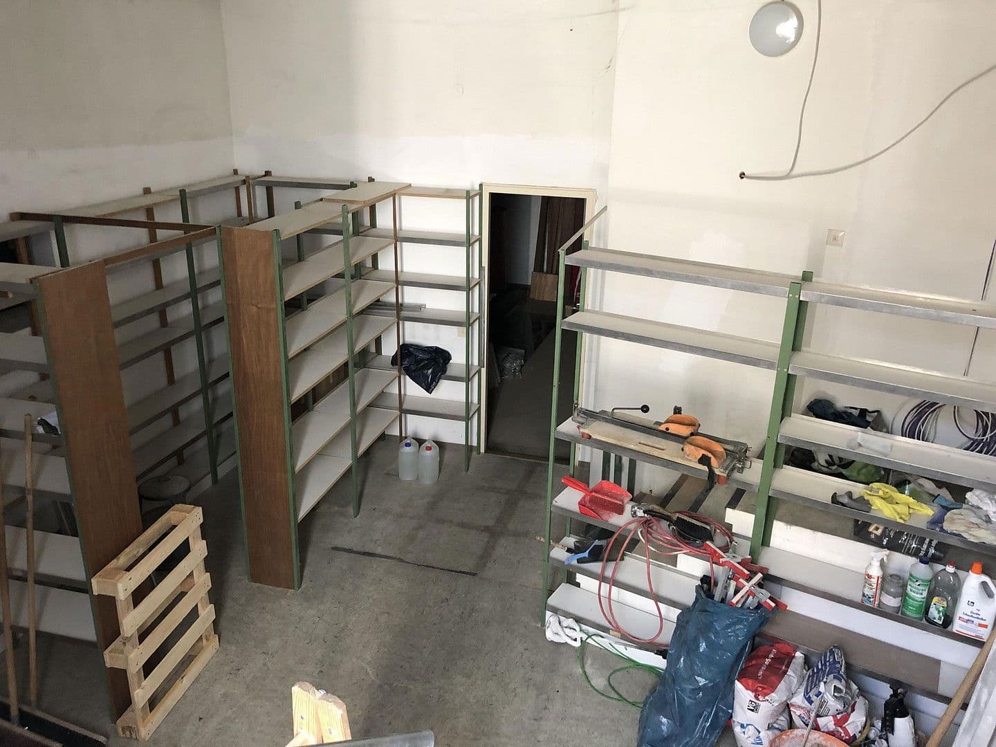 Prodej nebytového prostoru 124 m², Hohenheimer Straße 11, Leinfelden-Echterdingen, Bádensko-Württembersko Prodej nebytového prostoru 124 m², Hohenheimer Straße 11, Leinfelden-Echterdingen, Bádensko-Württembersko