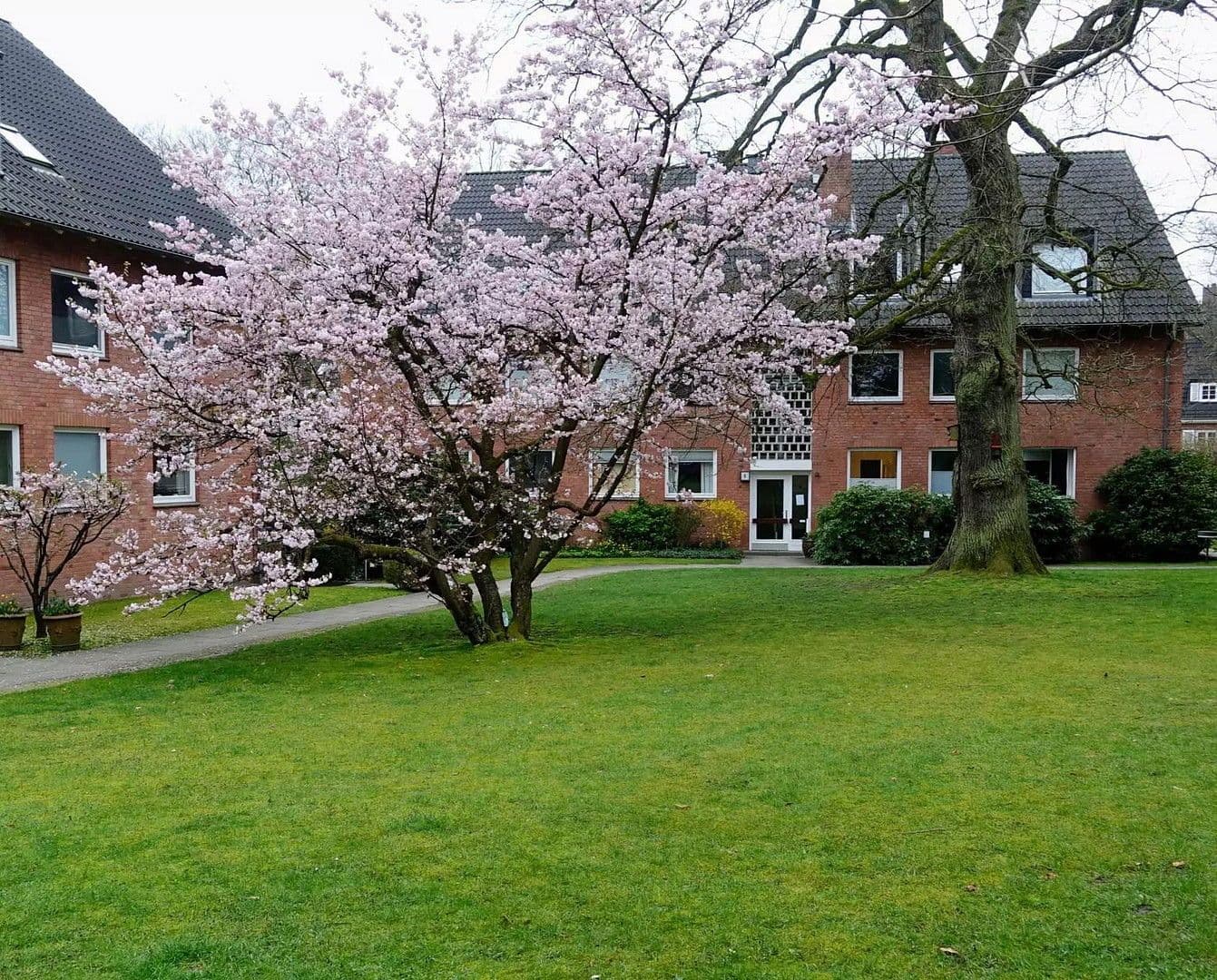 Prodej bytu 4+1 126 m², Hamburg, Hamburg Prodej bytu 4+1 126 m², Hamburg, Hamburg