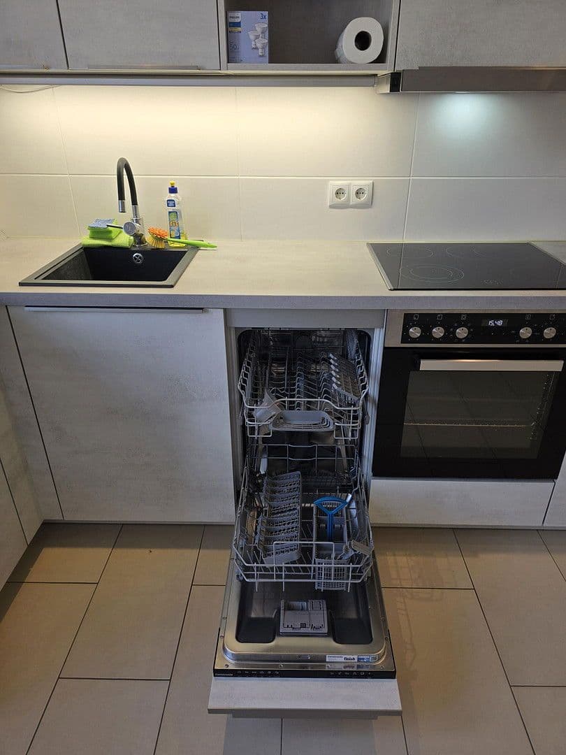 Pronájem bytu 2+1 66 m², Gerhart-Hauptmann Straße 43/45, Teltow, Braniborsko Pronájem bytu 2+1 66 m², Gerhart-Hauptmann Straße 43/45, Teltow, Braniborsko