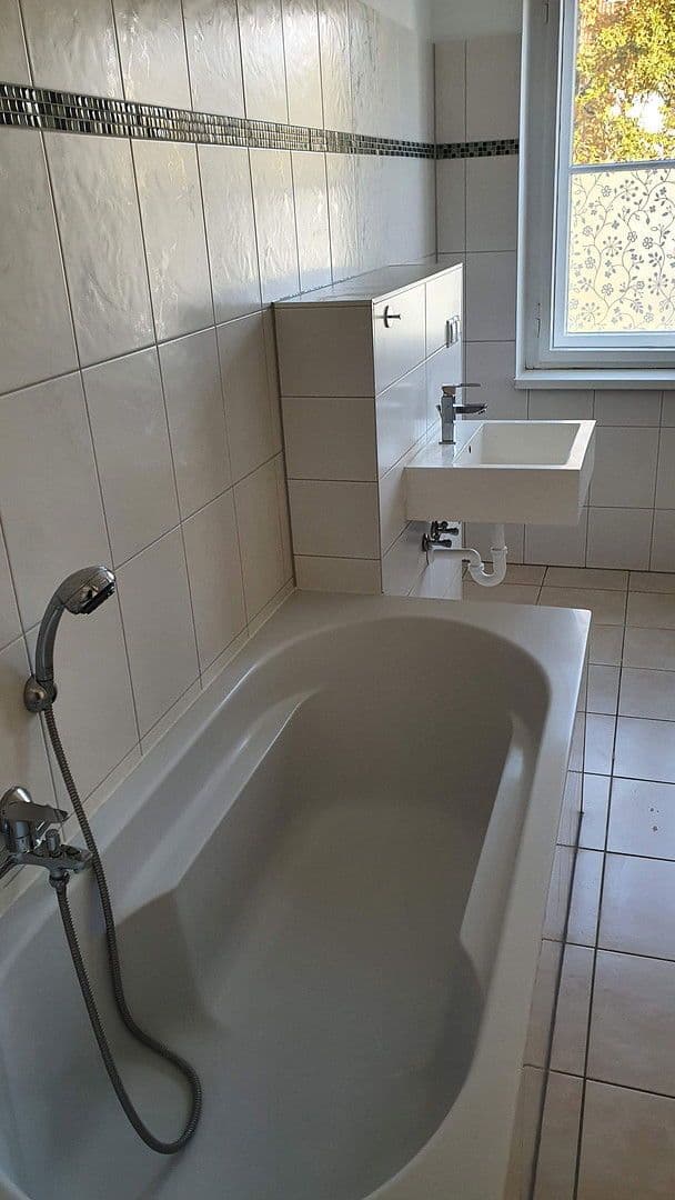 Pronájem bytu 2+1 66 m², Gerhart-Hauptmann Straße 43/45, Teltow, Braniborsko Pronájem bytu 2+1 66 m², Gerhart-Hauptmann Straße 43/45, Teltow, Braniborsko