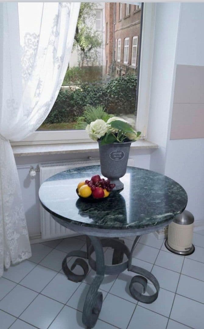 Pronájem bytu 2+kk 91 m², Adolfsallee 20, Wiesbaden, Hessen Pronájem bytu 2+kk 91 m², Adolfsallee 20, Wiesbaden, Hessen