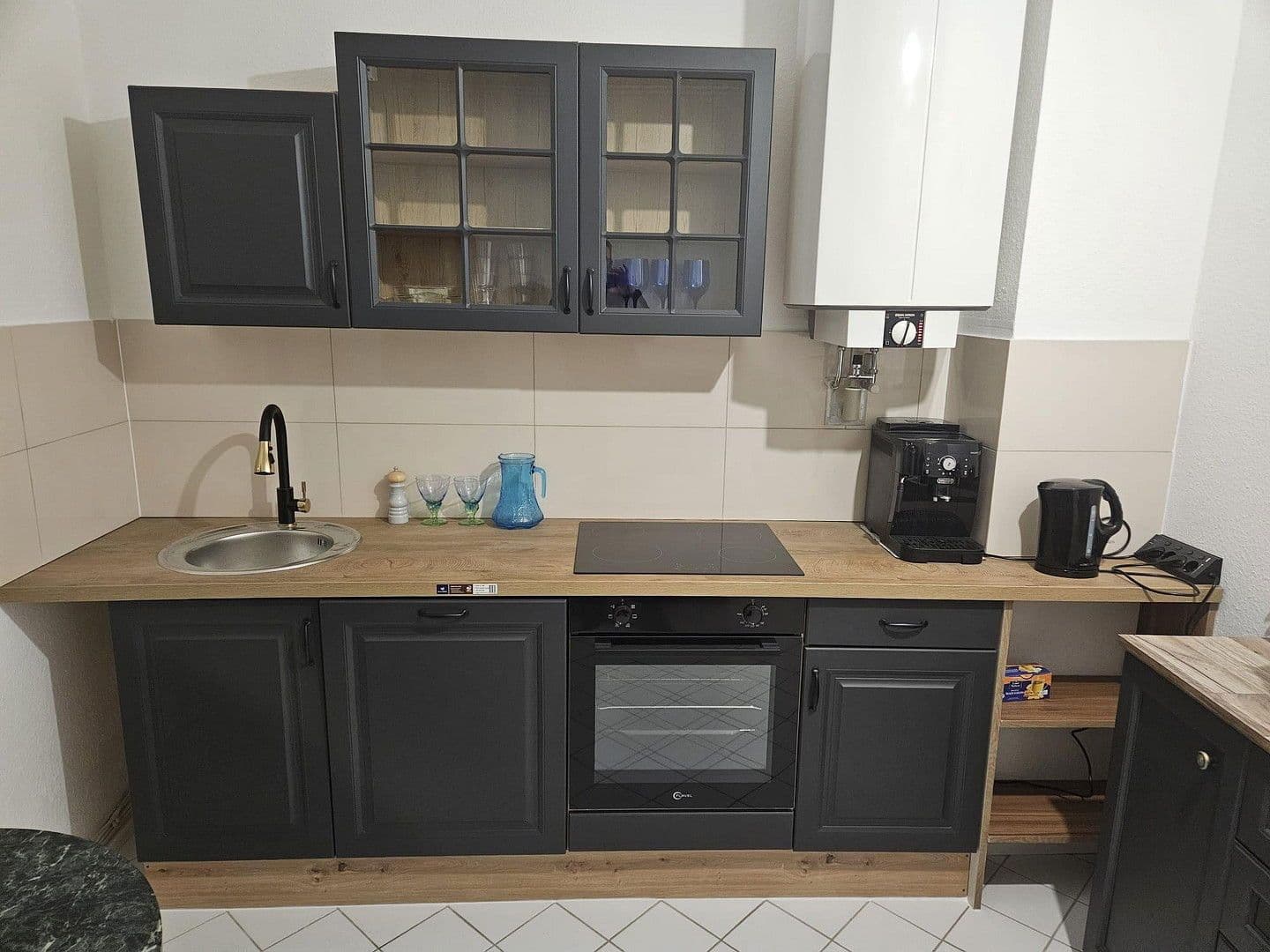 Pronájem bytu 2+kk 91 m², Adolfsallee 20, Wiesbaden, Hessen Pronájem bytu 2+kk 91 m², Adolfsallee 20, Wiesbaden, Hessen