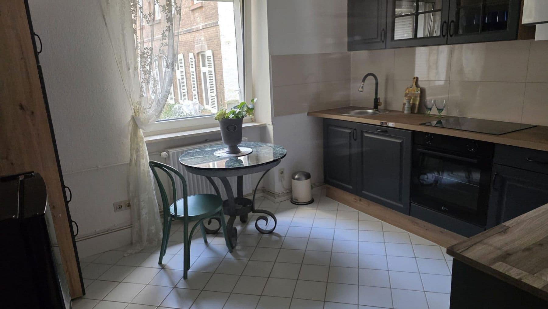 Pronájem bytu 2+kk 91 m², Adolfsallee 20, Wiesbaden, Hessen Pronájem bytu 2+kk 91 m², Adolfsallee 20, Wiesbaden, Hessen