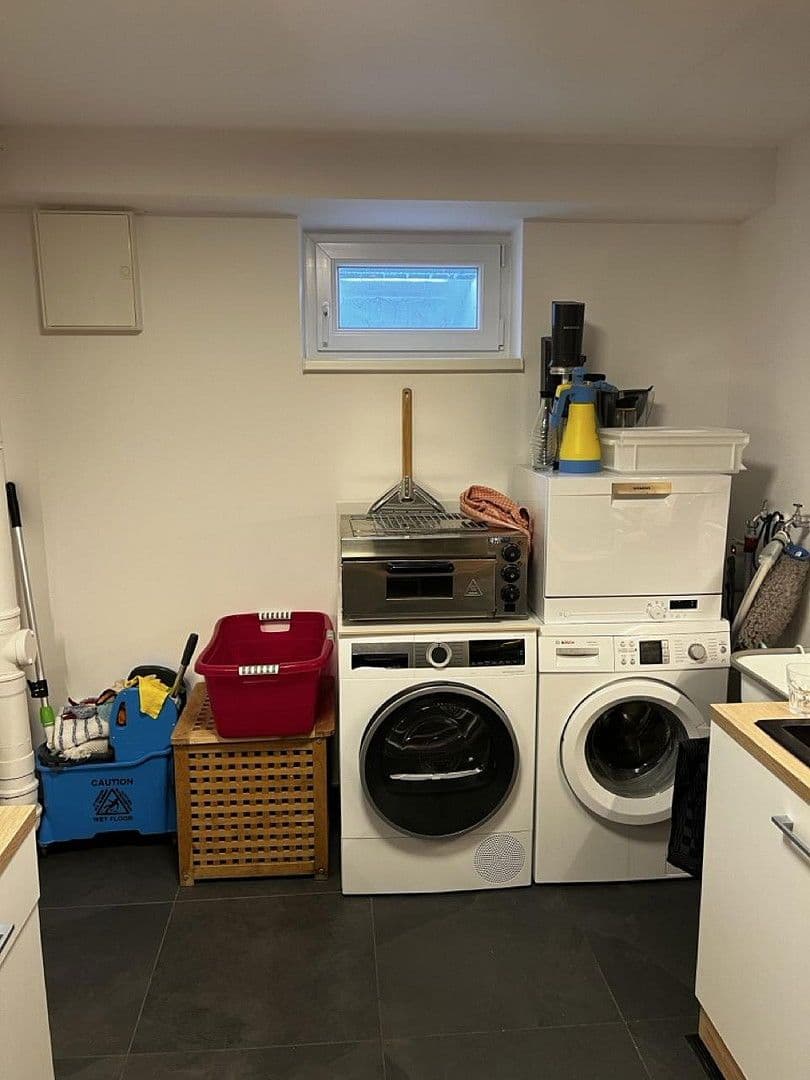 Prodej domu 200 m², pozemek 668 m², Heroldsberg, Bavorsko Prodej domu 200 m², pozemek 668 m², Heroldsberg, Bavorsko