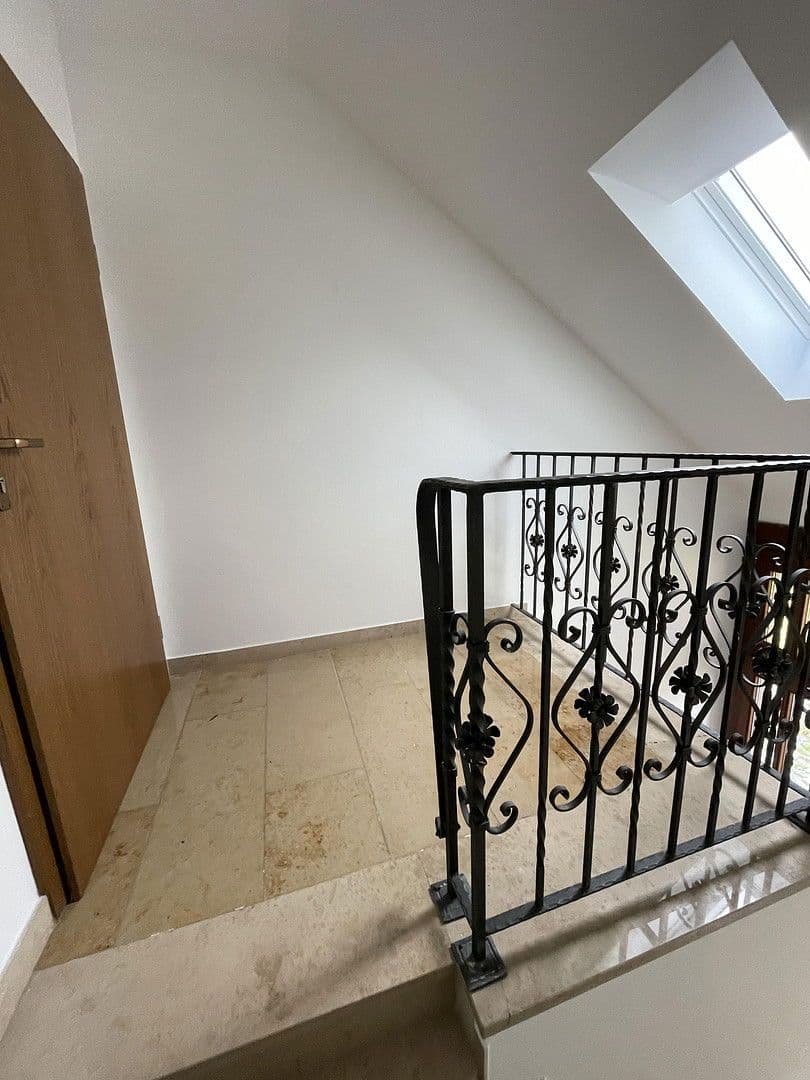 Pronájem bytu 2+1 74 m², Wüstenrot, Bádensko-Württembersko Pronájem bytu 2+1 74 m², Wüstenrot, Bádensko-Württembersko