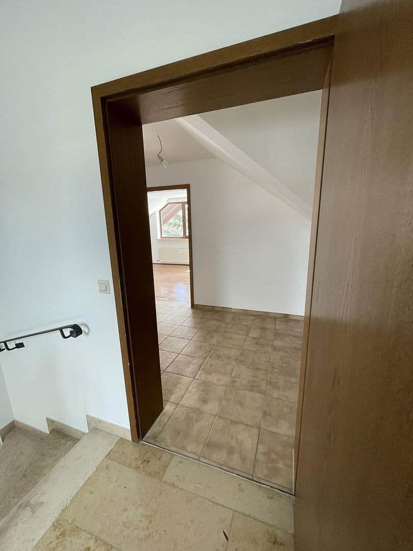 Pronájem bytu 2+1 74 m², Wüstenrot, Bádensko-Württembersko Pronájem bytu 2+1 74 m², Wüstenrot, Bádensko-Württembersko