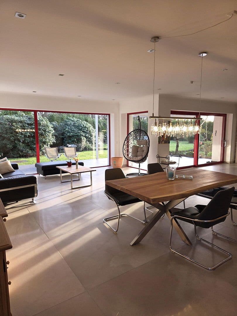 Prodej domu 273 m², pozemek 1.784 m², August-Schmidt-Straße 6, Gladbeck, Severní Porýní-Vestfálsko Prodej domu 273 m², pozemek 1.784 m², August-Schmidt-Straße 6, Gladbeck, Severní Porýní-Vestfálsko