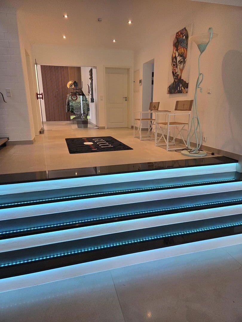 Prodej domu 273 m², pozemek 1.784 m², August-Schmidt-Straße 6, Gladbeck, Severní Porýní-Vestfálsko Prodej domu 273 m², pozemek 1.784 m², August-Schmidt-Straße 6, Gladbeck, Severní Porýní-Vestfálsko