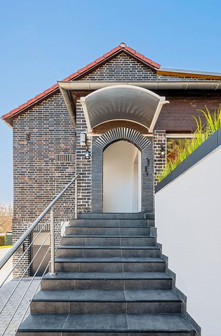 Prodej domu 102 m², pozemek 171 m², Taucha, Sasko Prodej domu 102 m², pozemek 171 m², Taucha, Sasko