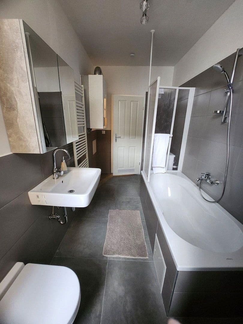 Pronájem bytu 2+1 76 m², Wiesbaden, Hessen Pronájem bytu 2+1 76 m², Wiesbaden, Hessen