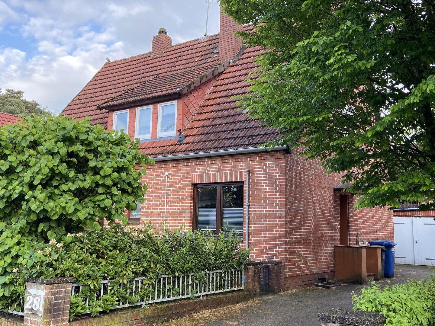 Prodej domu 140 m², pozemek 310 m², Kirchlinteln, Dolní Sasko Prodej domu 140 m², pozemek 310 m², Kirchlinteln, Dolní Sasko