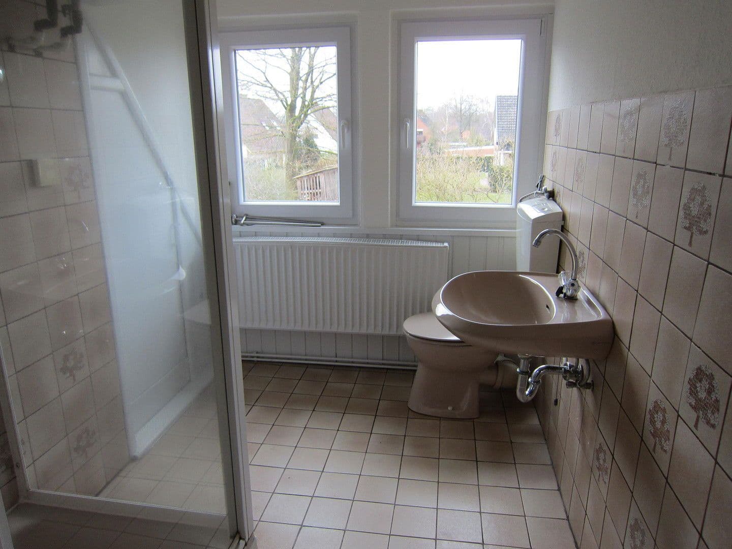 Prodej domu 140 m², pozemek 310 m², Kirchlinteln, Dolní Sasko Prodej domu 140 m², pozemek 310 m², Kirchlinteln, Dolní Sasko