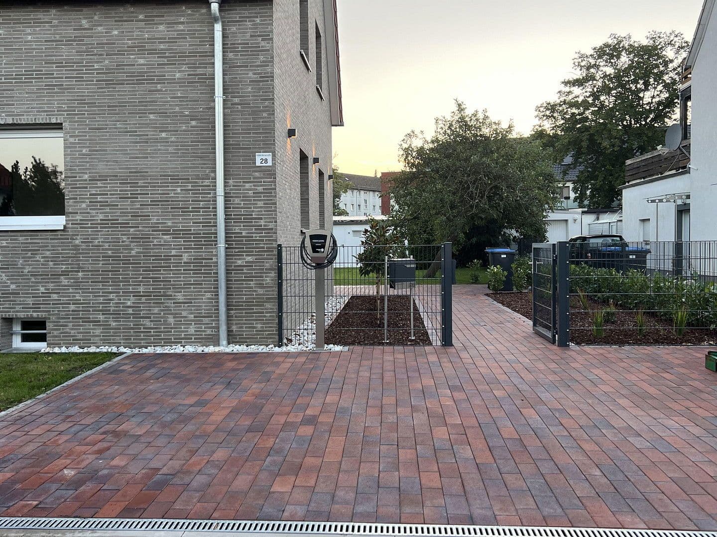 Pronájem domu 133 m², pozemek 591 m², Wolfsburg, Dolní Sasko Pronájem domu 133 m², pozemek 591 m², Wolfsburg, Dolní Sasko