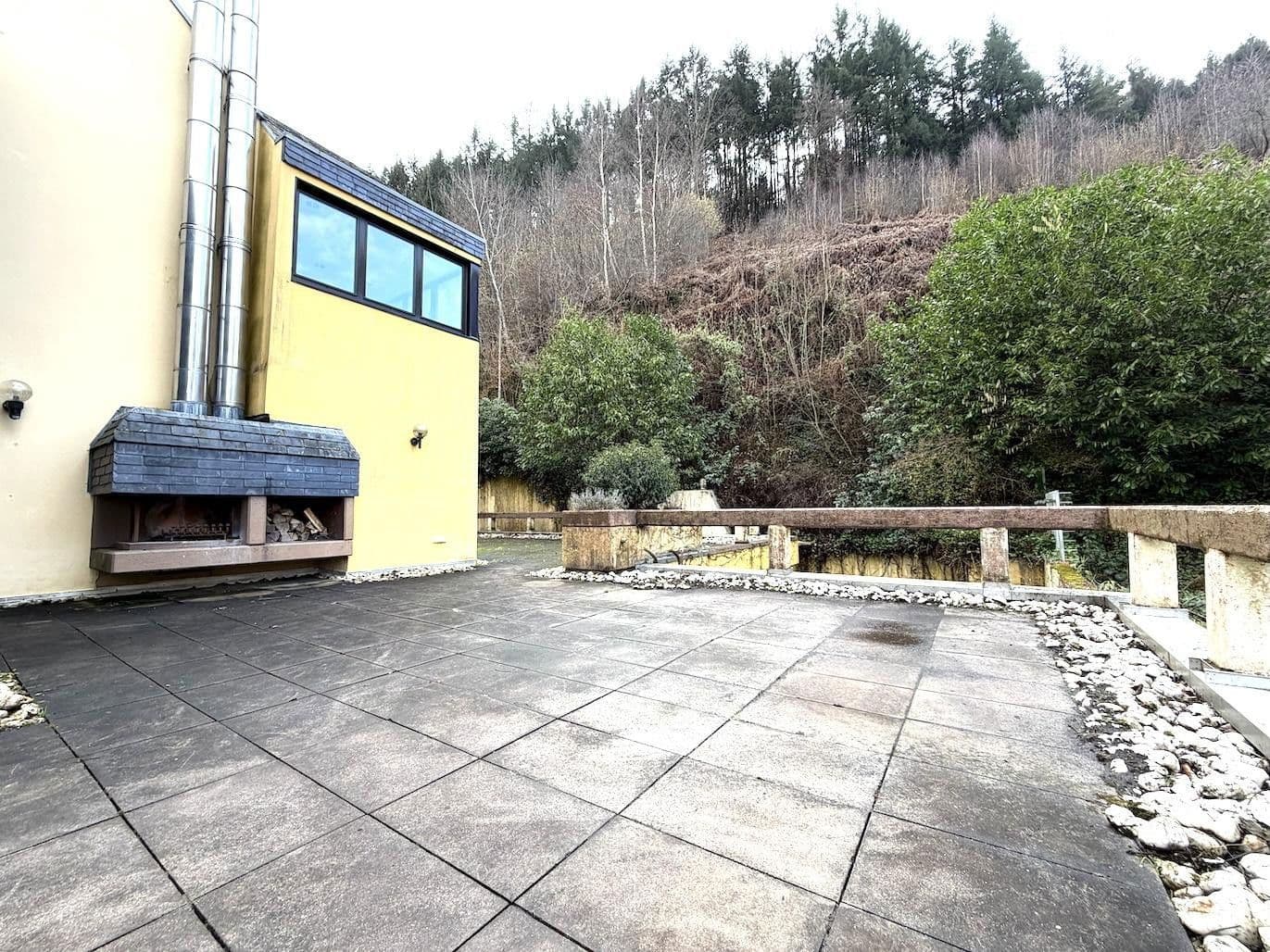 Prodej domu 277 m², pozemek 803 m², Butzweiler Str. 52, Kordel, Porýní-Falc Prodej domu 277 m², pozemek 803 m², Butzweiler Str. 52, Kordel, Porýní-Falc