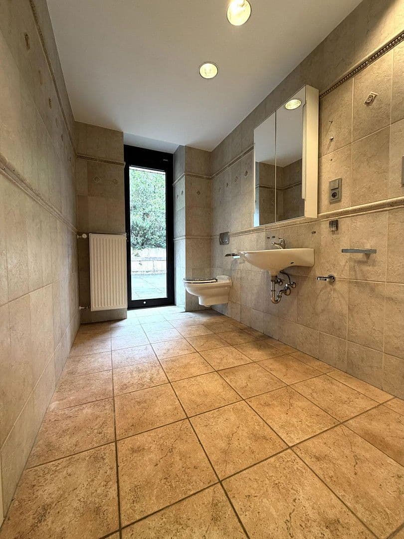 Prodej domu 277 m², pozemek 803 m², Butzweiler Str. 52, Kordel, Porýní-Falc Prodej domu 277 m², pozemek 803 m², Butzweiler Str. 52, Kordel, Porýní-Falc