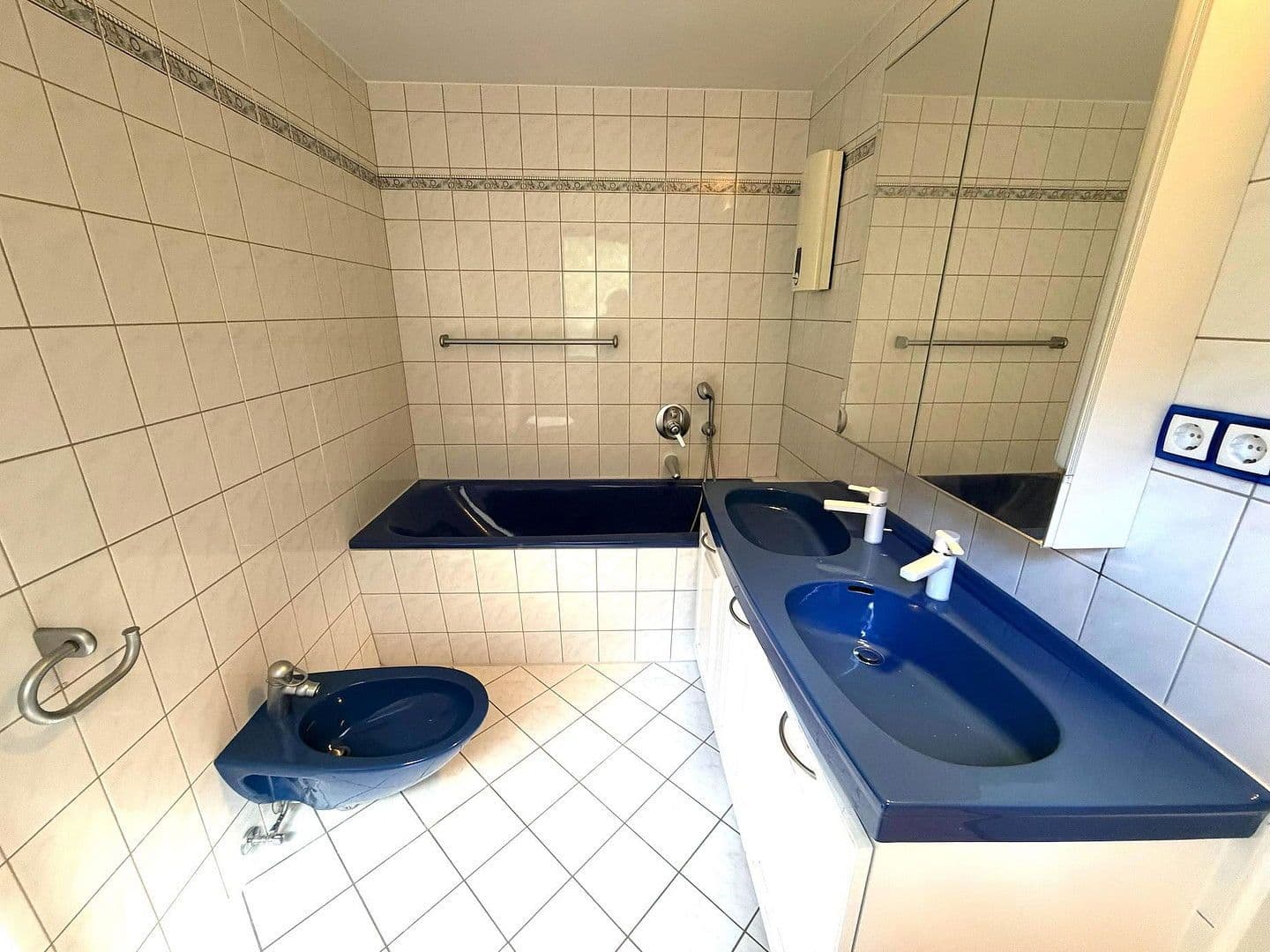 Prodej domu 277 m², pozemek 803 m², Butzweiler Str. 52, Kordel, Porýní-Falc Prodej domu 277 m², pozemek 803 m², Butzweiler Str. 52, Kordel, Porýní-Falc
