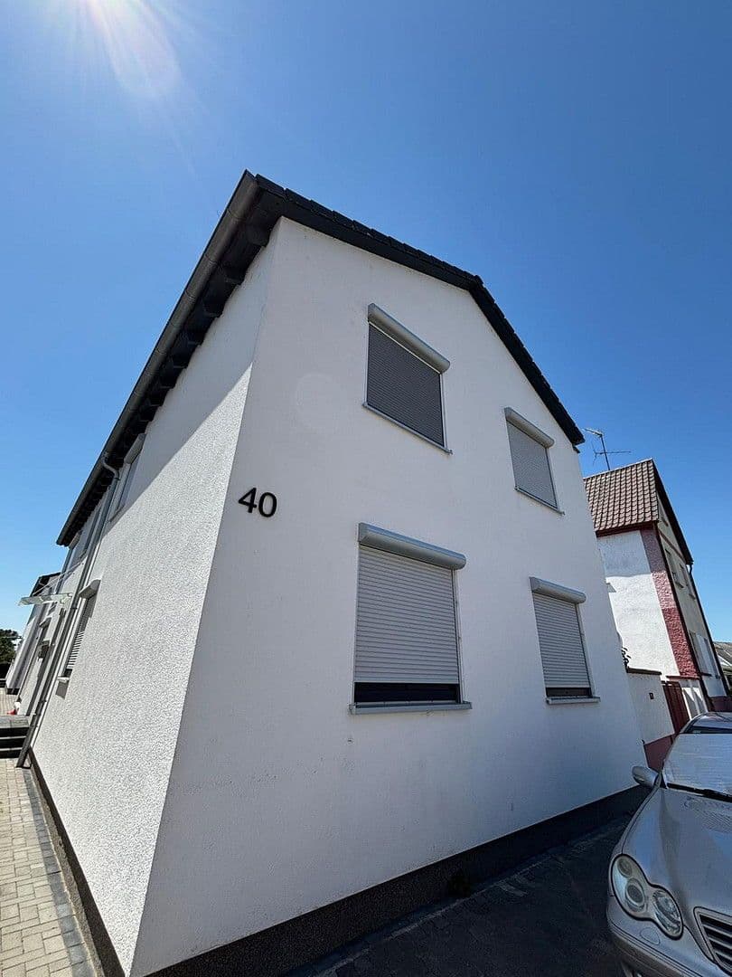 Prodej bytu 3+kk 90 m², Biebesheim am Rhein, Hessen Prodej bytu 3+kk 90 m², Biebesheim am Rhein, Hessen