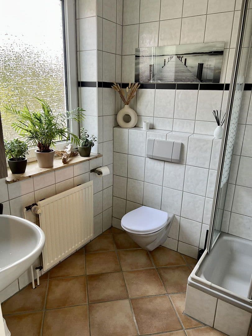 Prodej domu 142 m², pozemek 418 m², Stelle, Dolní Sasko Prodej domu 142 m², pozemek 418 m², Stelle, Dolní Sasko