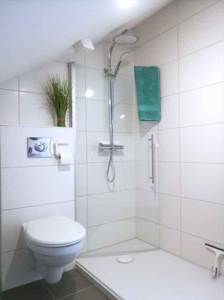 Pronájem domu 160 m², pozemek 385 m², Wächtersbach, Hessen Pronájem domu 160 m², pozemek 385 m², Wächtersbach, Hessen