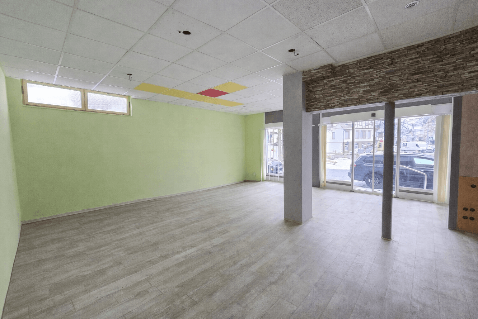 Pronájem kanceláře 50 m², Rathausplatz 3, Mühlacker, Bádensko-Württembersko Pronájem kanceláře 50 m², Rathausplatz 3, Mühlacker, Bádensko-Württembersko