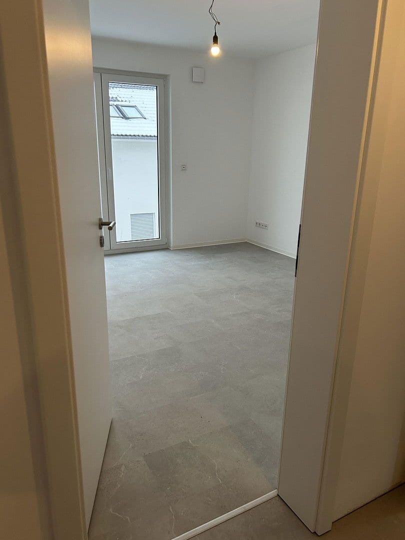 Prodej domu 124 m², pozemek 459 m², Wehingen, Bádensko-Württembersko Prodej domu 124 m², pozemek 459 m², Wehingen, Bádensko-Württembersko