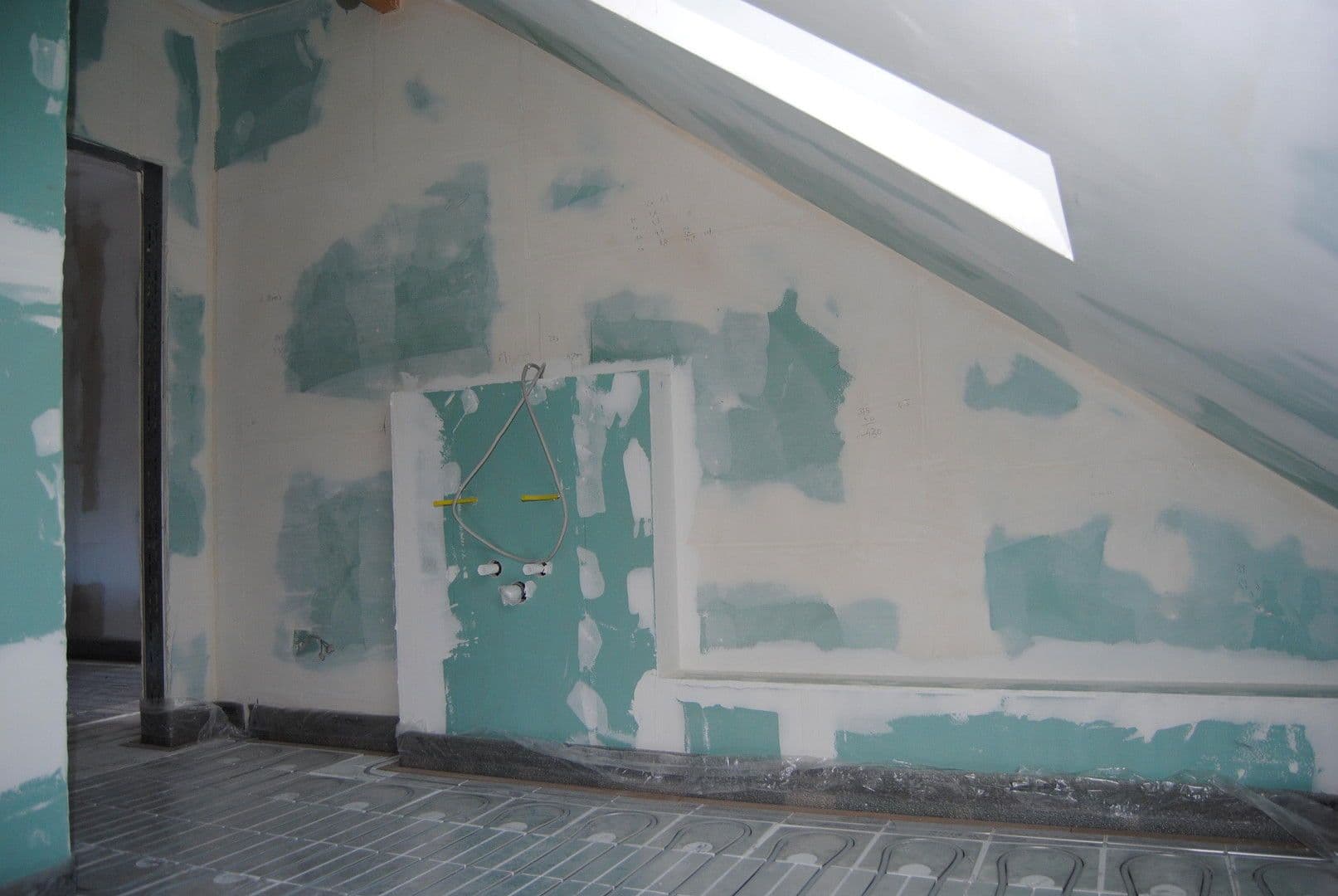 Prodej domu 203 m², pozemek 623 m², Weilerswist, Severní Porýní-Vestfálsko Prodej domu 203 m², pozemek 623 m², Weilerswist, Severní Porýní-Vestfálsko