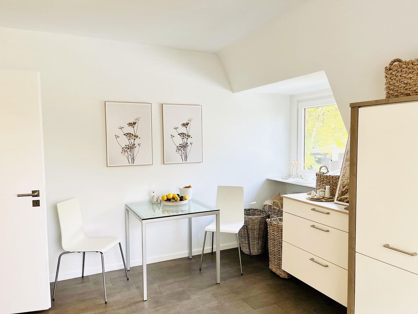 Prodej bytu 4+1 89 m², Hamburg, Hamburg Prodej bytu 4+1 89 m², Hamburg, Hamburg