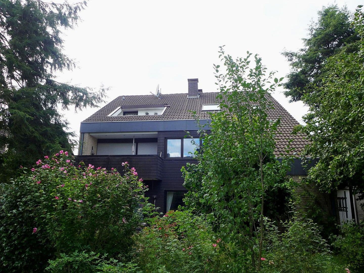 Pronájem bytu 2+kk 68 m², Bielefeld, Severní Porýní-Vestfálsko Pronájem bytu 2+kk 68 m², Bielefeld, Severní Porýní-Vestfálsko