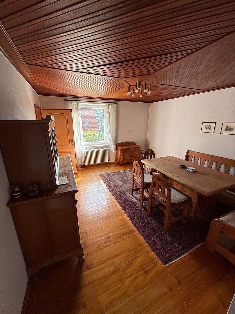 Prodej domu 250 m², pozemek 928 m², Sessgasse 22, Bühlertal, Bádensko-Württembersko Prodej domu 250 m², pozemek 928 m², Sessgasse 22, Bühlertal, Bádensko-Württembersko