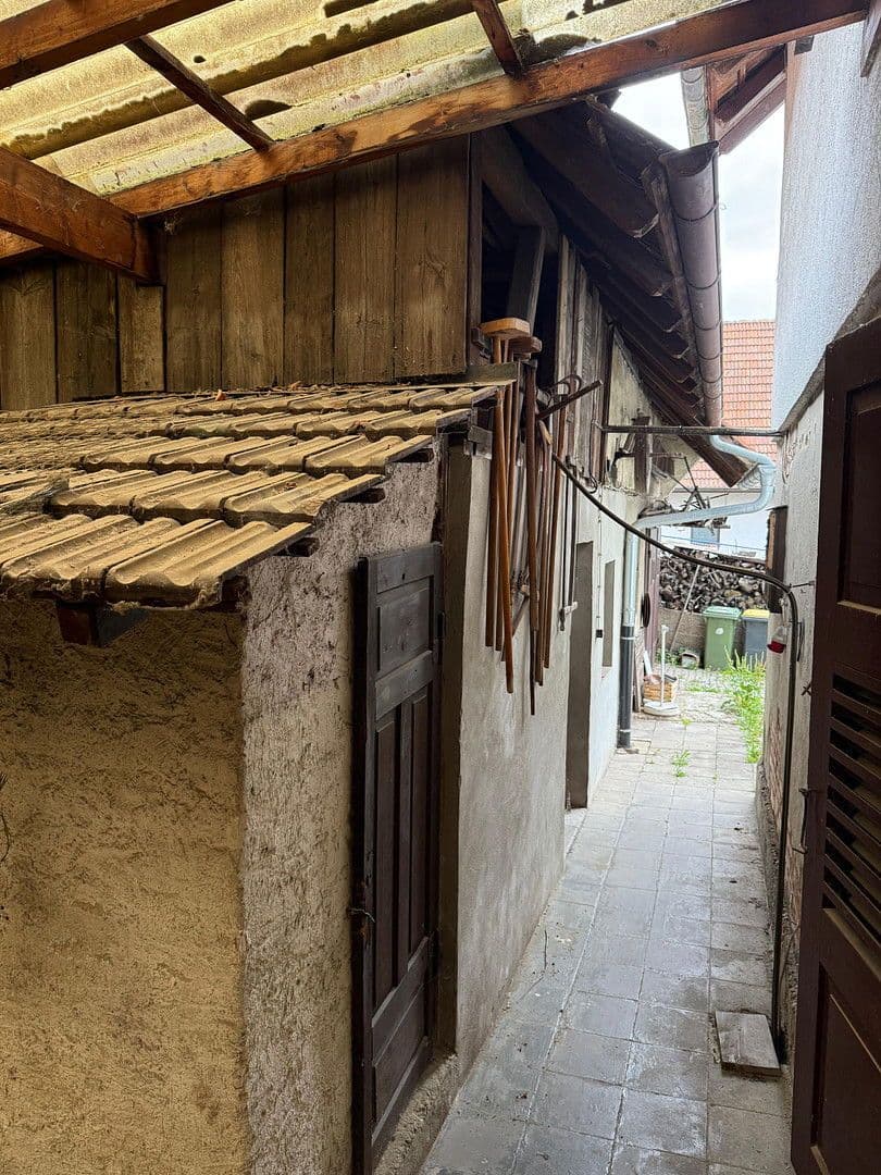 Prodej domu 250 m², pozemek 928 m², Sessgasse 22, Bühlertal, Bádensko-Württembersko Prodej domu 250 m², pozemek 928 m², Sessgasse 22, Bühlertal, Bádensko-Württembersko