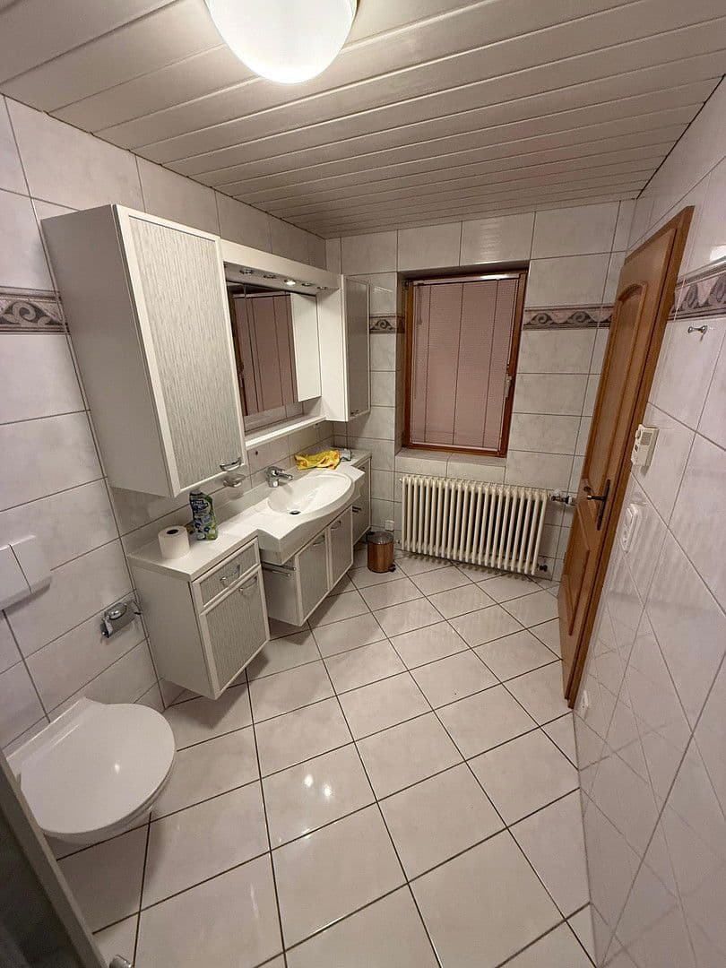 Prodej domu 250 m², pozemek 928 m², Sessgasse 22, Bühlertal, Bádensko-Württembersko Prodej domu 250 m², pozemek 928 m², Sessgasse 22, Bühlertal, Bádensko-Württembersko