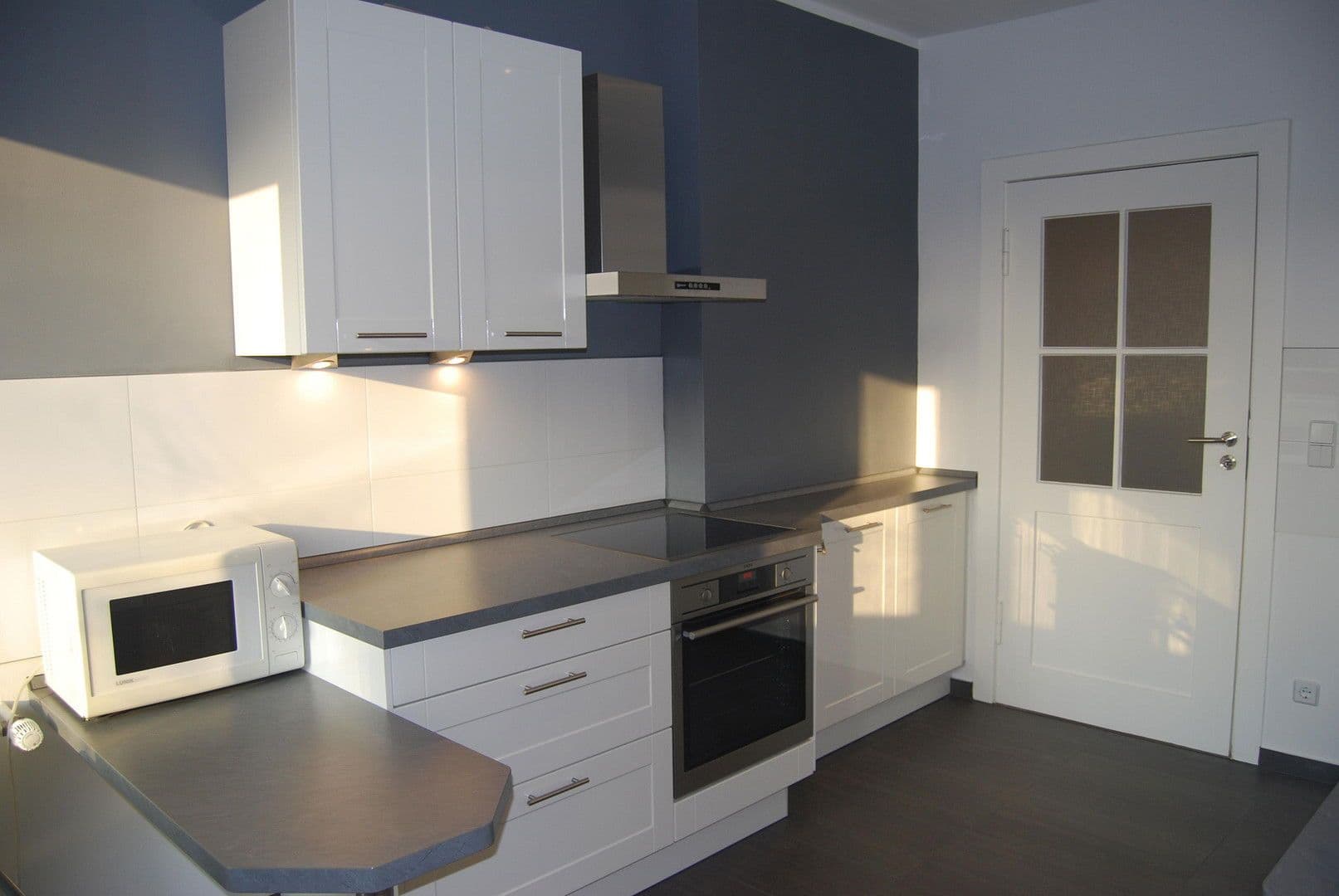 Prodej bytu 3+1 94 m², Berlin, Berlín Prodej bytu 3+1 94 m², Berlin, Berlín