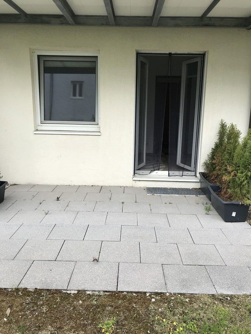 Pronájem bytu 1+1 28 m², Heidenheimerstrasse 20, Garching, Bavorsko Pronájem bytu 1+1 28 m², Heidenheimerstrasse 20, Garching, Bavorsko